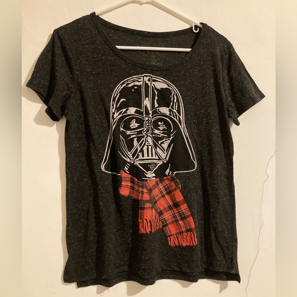 *2/$20* Star Wars Darth Vader TShirt - Medium - Picture 1 of 1